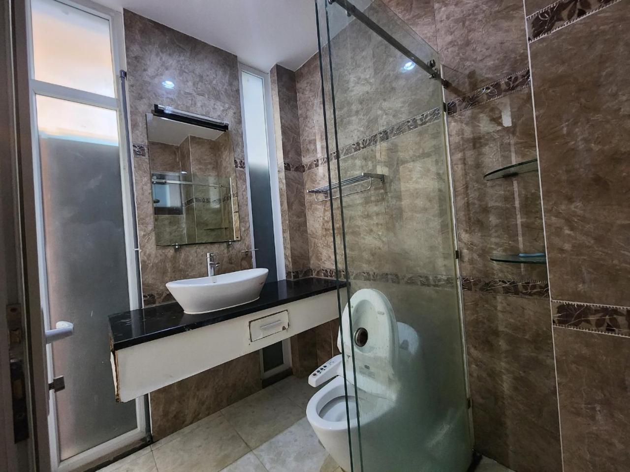 Dlux Bach Dang Aparthotel Ho Chi Minh City Exterior photo